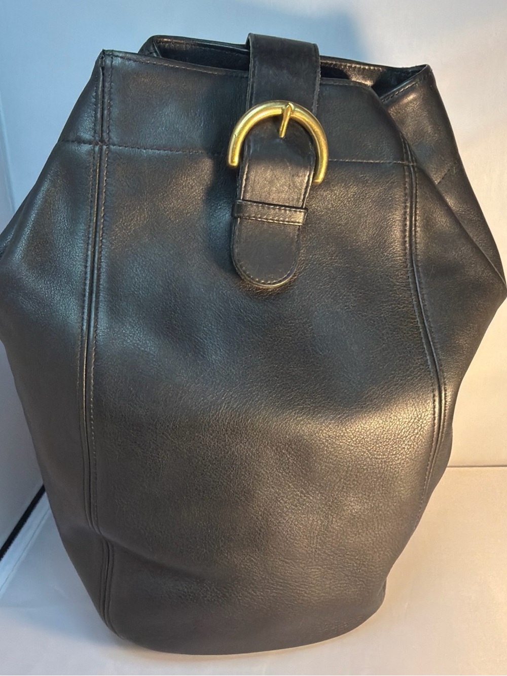 VTG COACH 4160 - Soho Bucket Sling Bag Black Leather One Strap Backpack 90’s